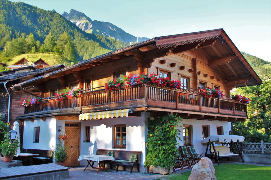 Stoanahof Villa Virgen Buitenkant foto